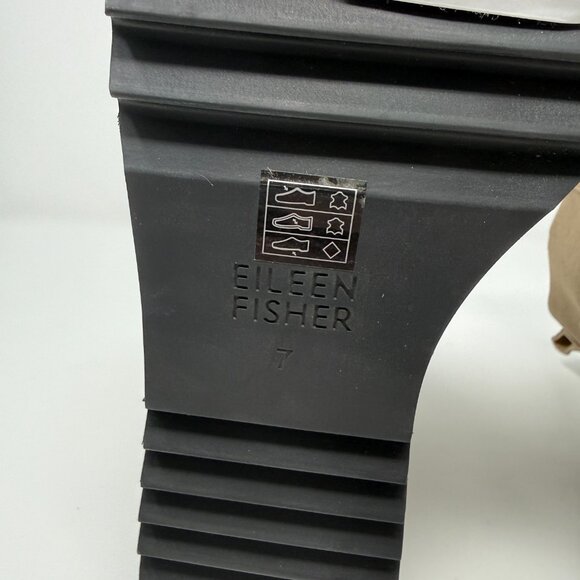 Eileen Fisher Lilou Suede Ankle Boot Women's 7 Tan Wedge Bootie Minimalist NWT - Picture 12 of 13